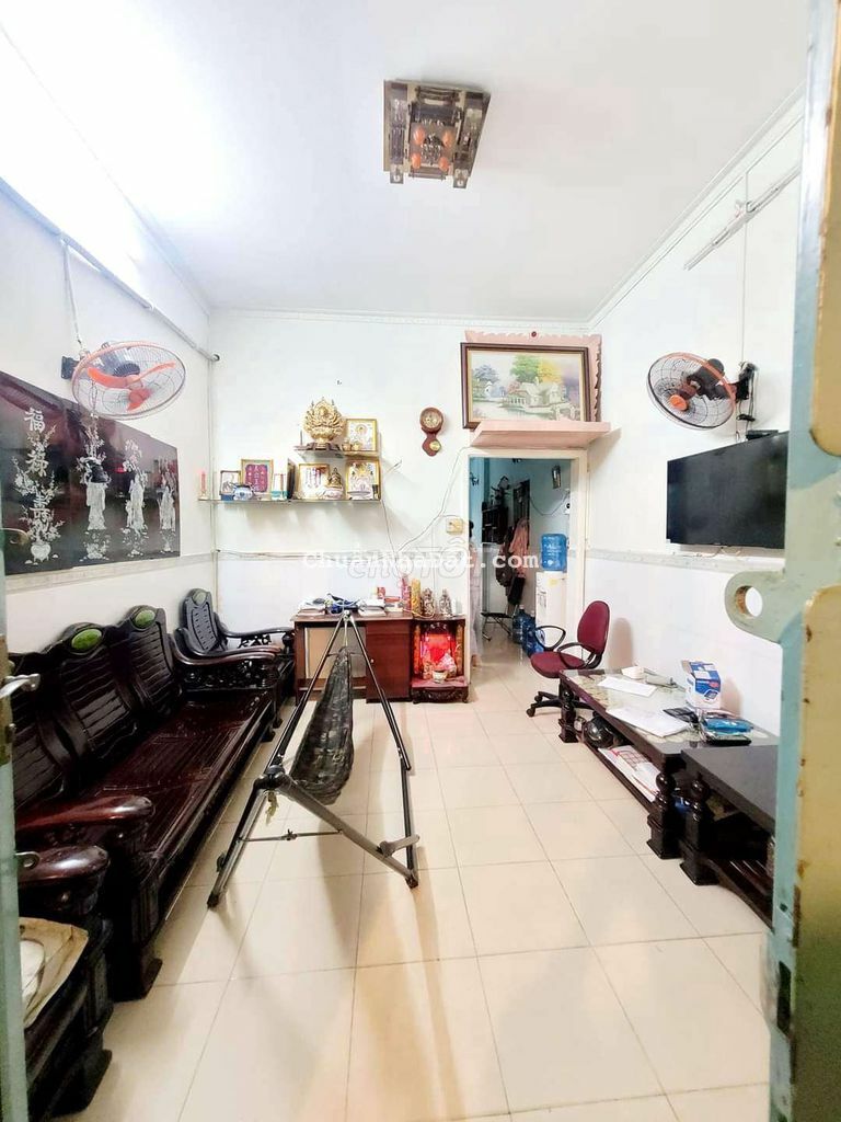 Bán nhà 4PN sát mặt tiền Bông Sao