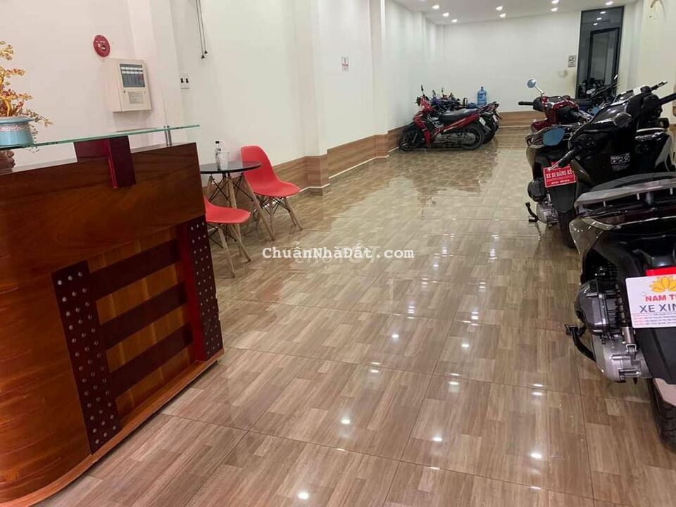 Nhà 5 tầng mặt tiền kinh doanh Tạ Quang Bửu, 4.4x16