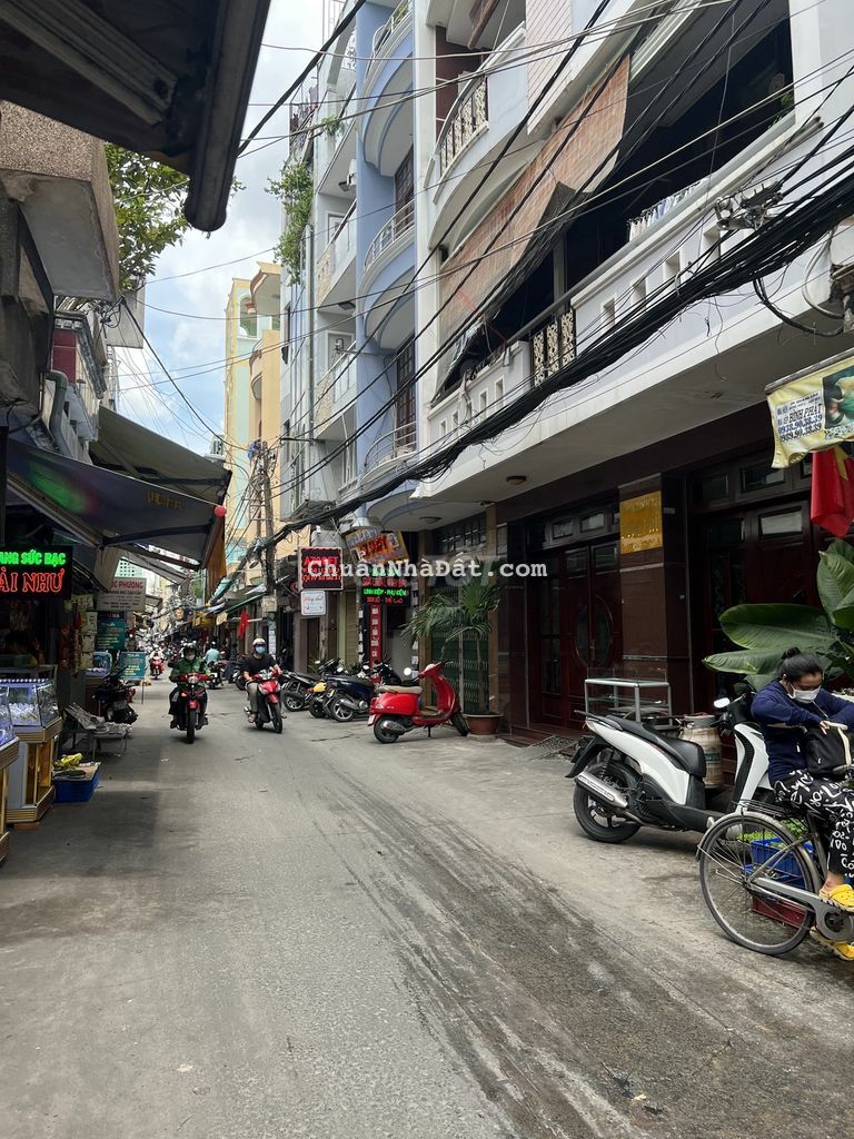 Nhà Bán Hẻm 100A Chợ Nguyễn Thị Tần thông Dương Bá Trạc. P2 Q8.