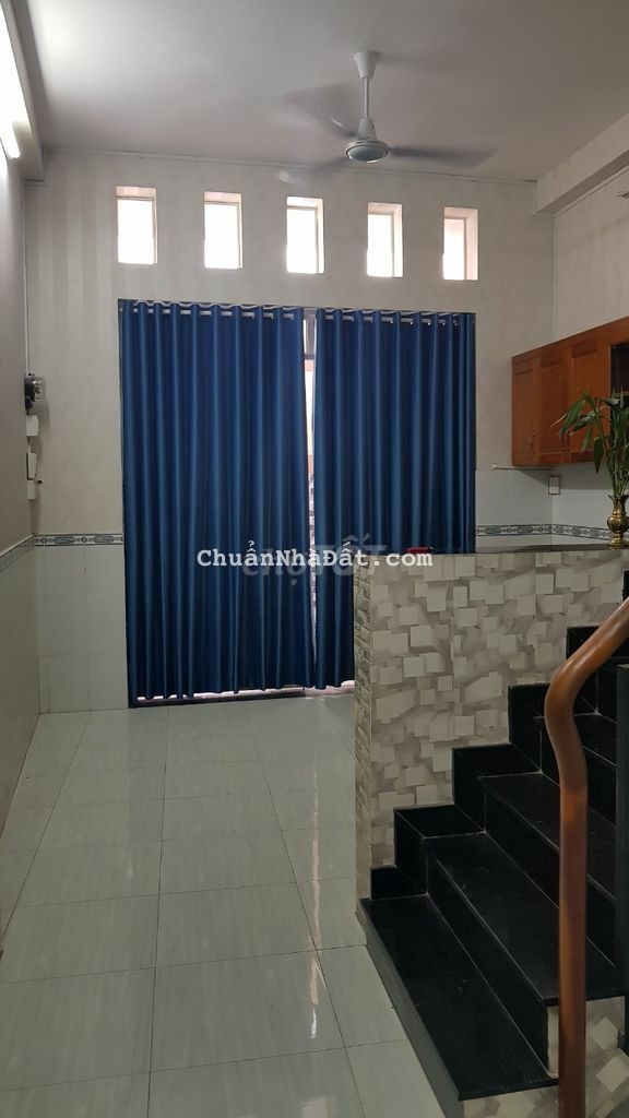 NHÀ BÁN  MẶT TIỀN NGUYỄN DUY THÔNG HẺM LÊ QUANG KIM. P9.Q8.