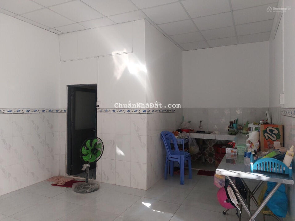 Bán nhà mặt tiền ngõ đường 6m Quận 9 gần Ngay Ngã tư Thủ Đức Lê Văn Việt dt 6x21m chỉ 8tỷ2