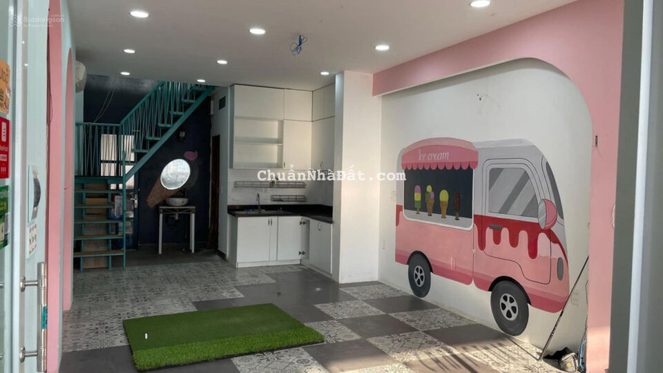 Thật 100% mặt tiền kinh doanh mới Quang Trung - Lê Văn Việt - ngã tư Thủ Đức DT 4.4x32m chỉ 90tr/m2