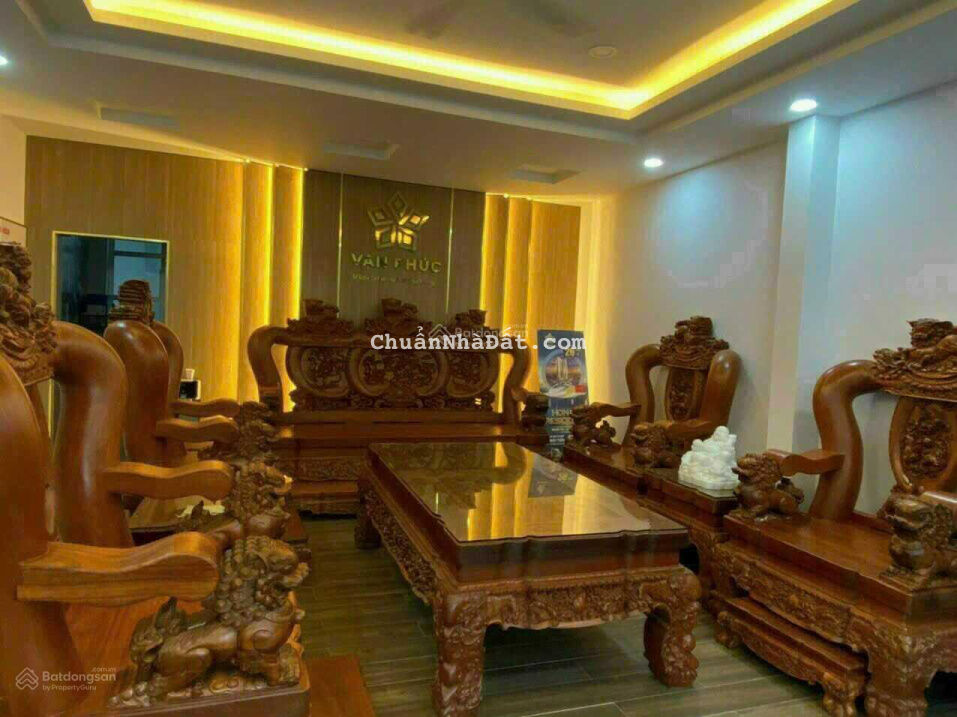 Nhà mặt tiền đường 10 KDC Khang Điền P. Phước Long B LH: 0394266049