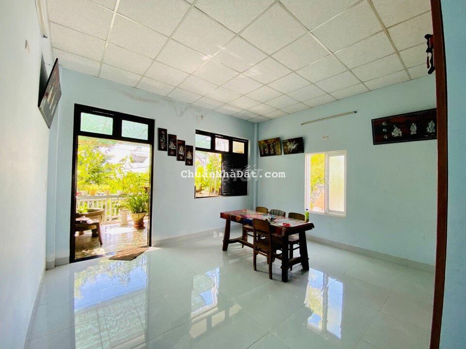 Nhà 4 Tầng Tô Hiến Thành, Sát Võ Văn Kiệt Đà Nẵng, DT200m2, Nhỉnh 4 Tỷ