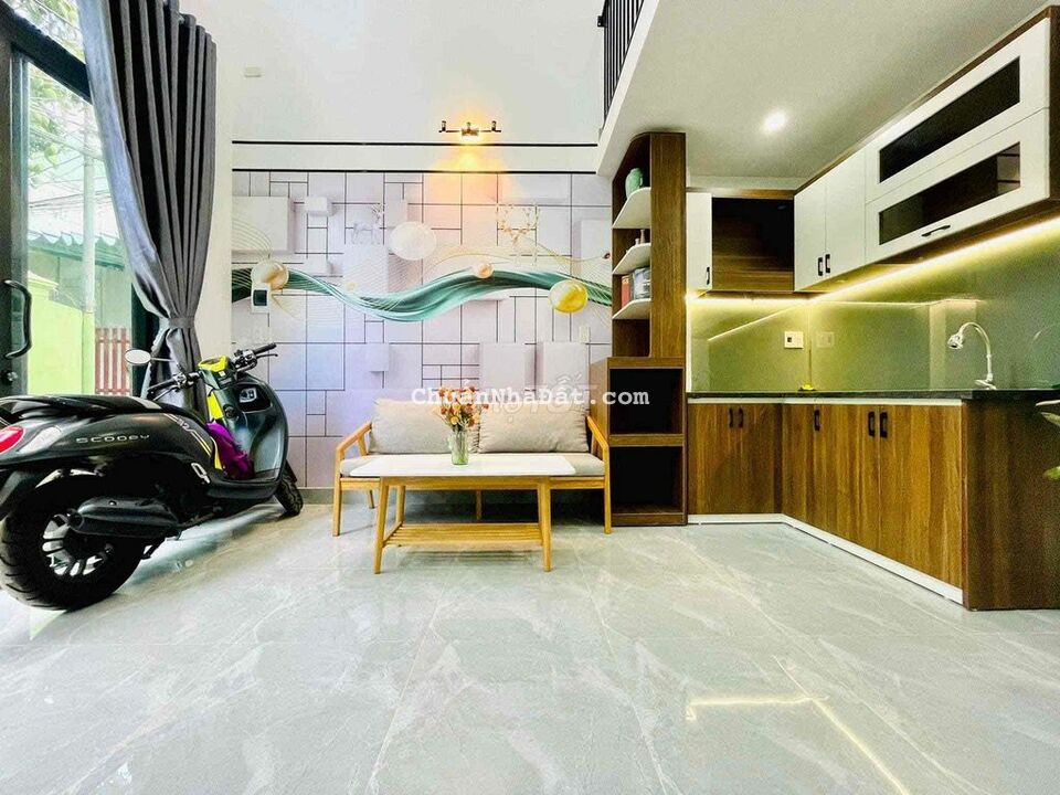 Bán nhà gác lửng đúc kiệt Huỳnh Ngọc Huệ Bán nhà gác lửng đúc kiệt Huỳnh Ngọc Huệ