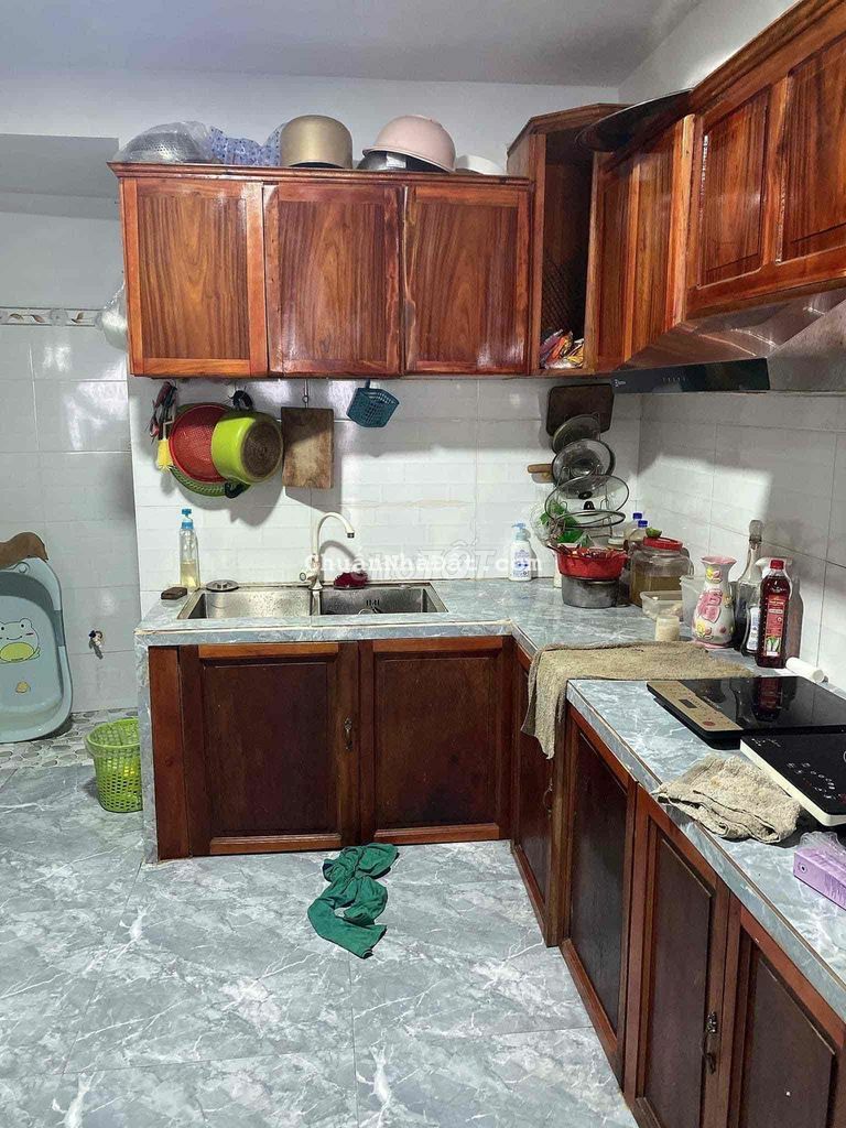 Nhà 3 tầng 3 mê - Giá cần bán nhanh Nhà 3 tầng 3 mê - Giá cần bán nhanh