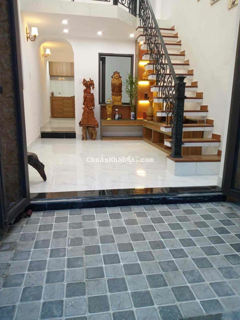 Bán nhà gác đúc kiệt Trần Cao Vân Bán nhà gác đúc kiệt Trần Cao Vân