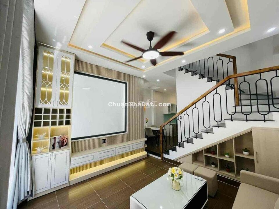 Hạ 400tr Cần Bán Nhà 3 tầng Kiệt oto Thái Thị Bôi