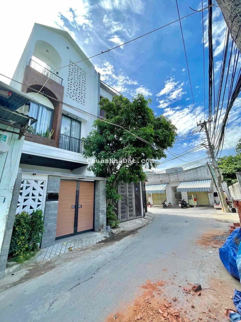 Bán nhà 3 tầng kiệt Oto Nguyễn Phước Nguyên