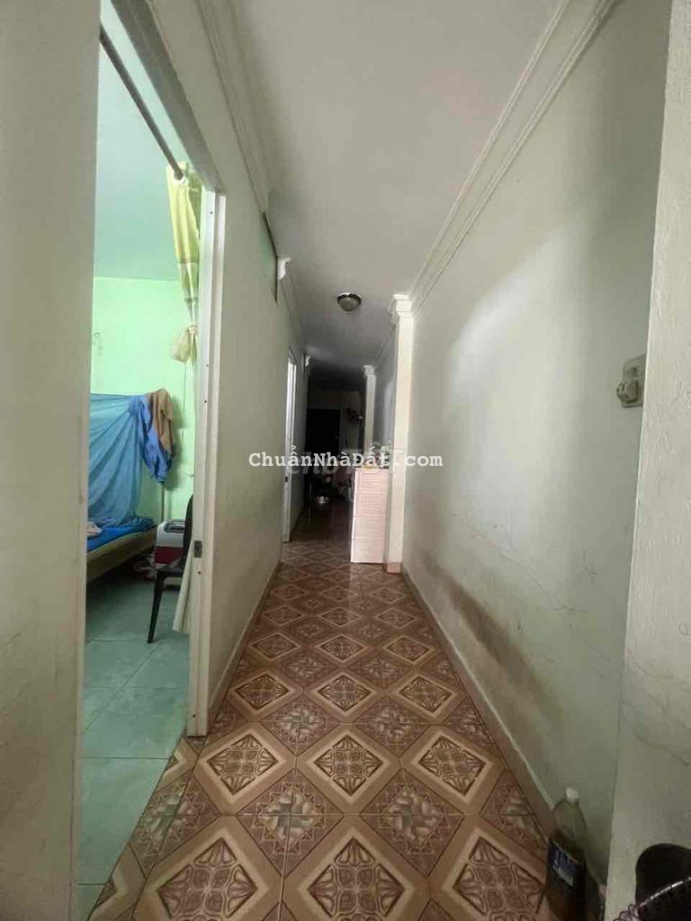 Nhà gần Cầu vượt ngã ba huế