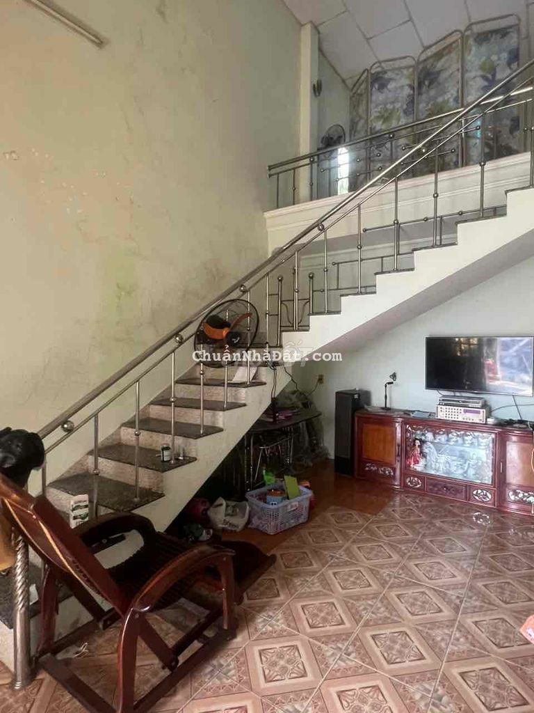 Nhà gần Cầu vượt ngã ba huế