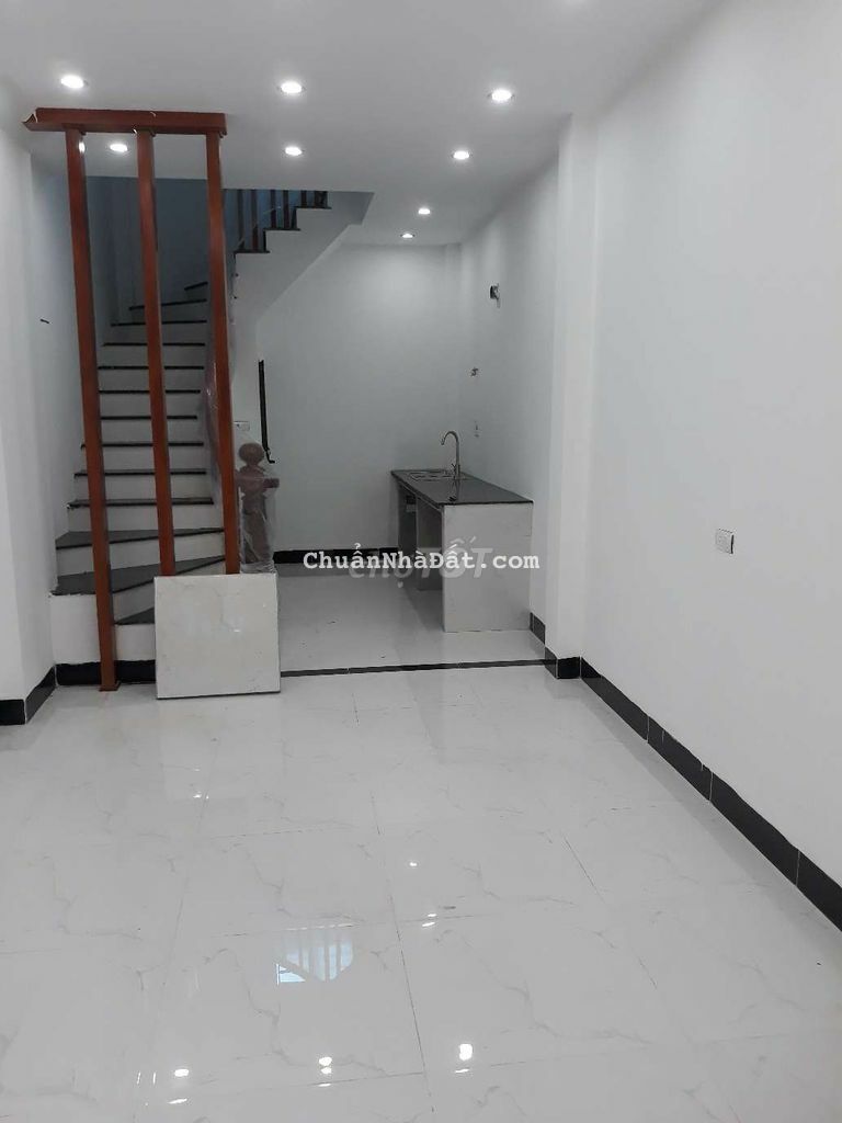 Chính chủ bán nhà 4 tầng sau mầm non nhân hòa tả thanh oai ô tô qua