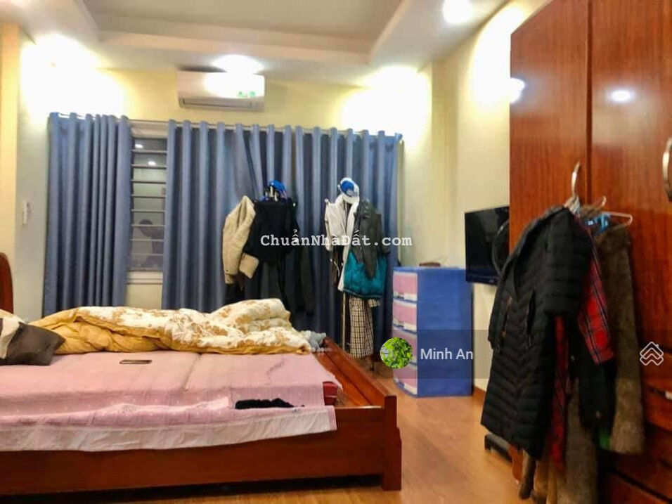 Bán nhà Yên Xá - Tân Triều 31.5 m2 x 5 tầng, ngõ thông, ba gác đỗ cửa, giá chỉ 3,35 tỷ