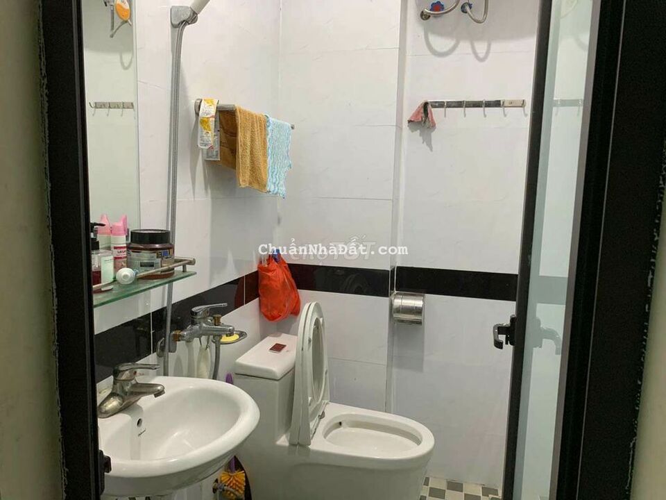 Bán nhà 2 tầng ô tô đỗ tả thanh oai 35m ngõ thông Bán nhà 2 tầng ô tô đỗ tả thanh oai 35m ngõ thông