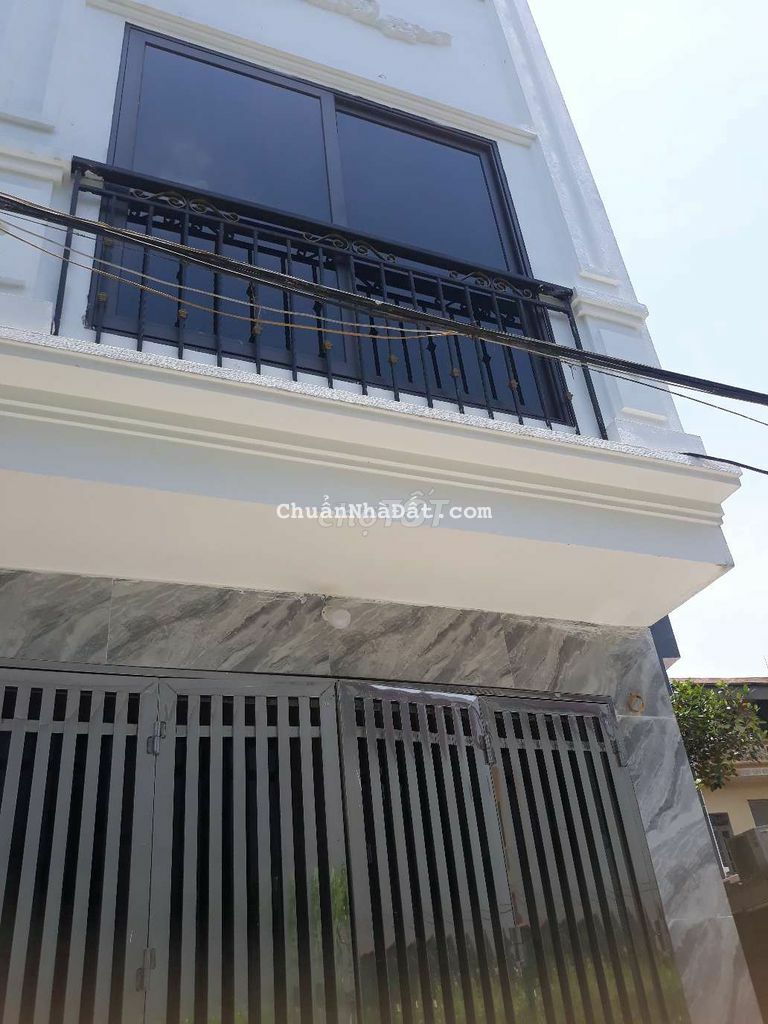 Bán nhà 4 tầng 36m xã tả thanh oai cách mặt đường 02 nhà