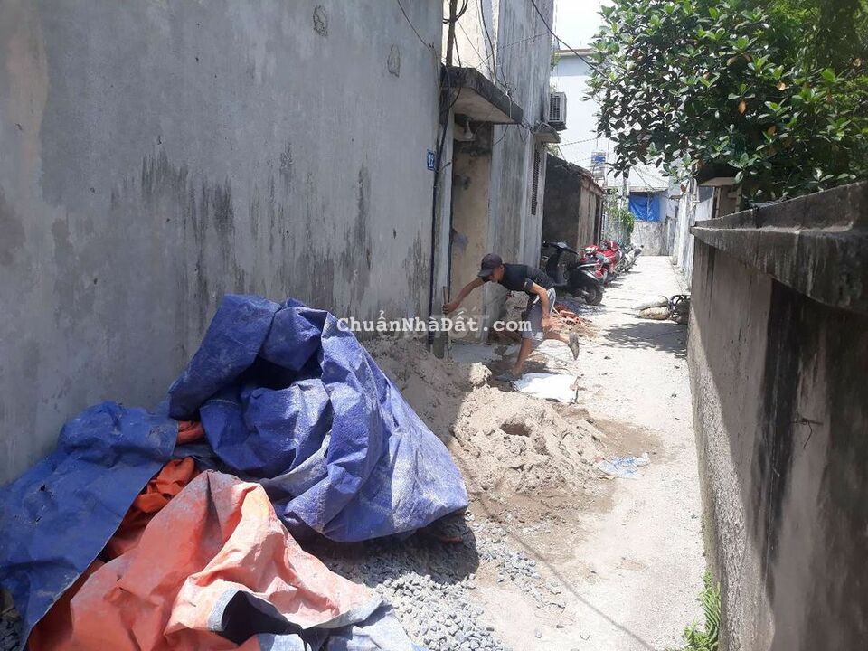 Bán nhà cấp 4 gác xép ngõ 13 tả thanh oai 1.86 tỷ 39m Bán nhà cấp 4 gác xép ngõ 13 tả thanh oai 1.86 tỷ 39m