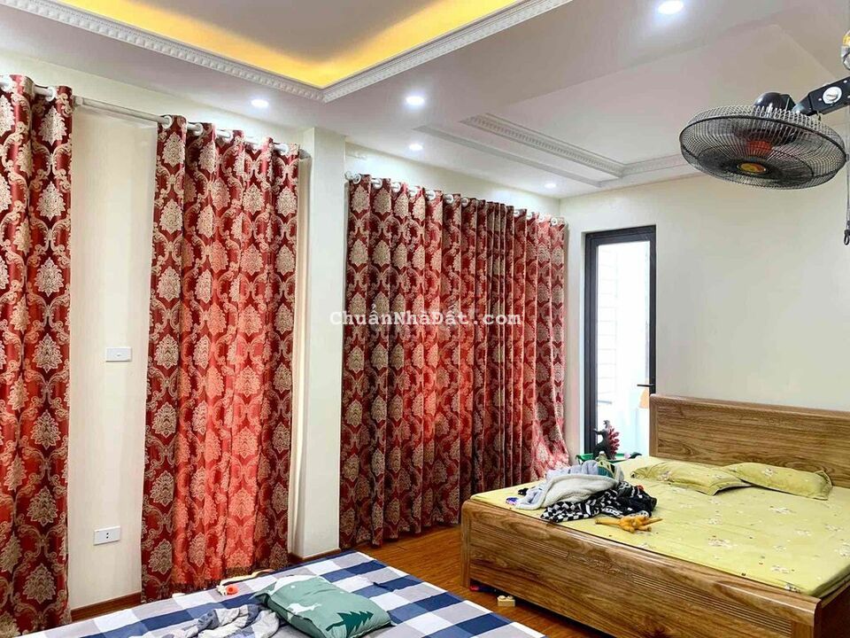 Chính chủ bán gấp nhà Hữu Hòa,ôtô 10m,giá 2.48 tỷ