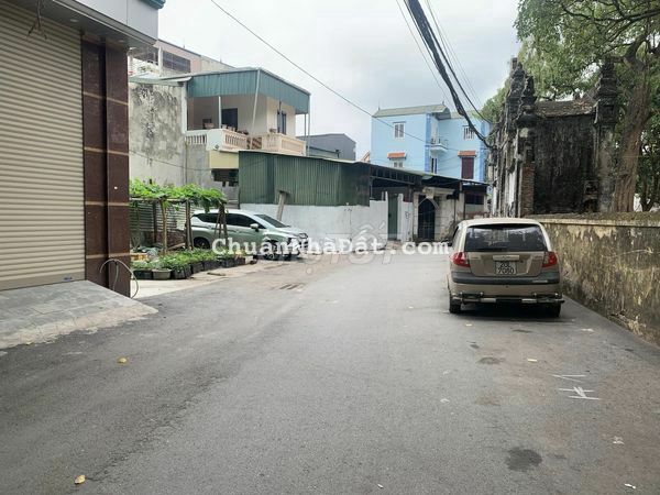 PHÂN LÔ, TRUNG TÂM THANH TRÌ  50M GIÁ CHỈ 2.38 TỶ.