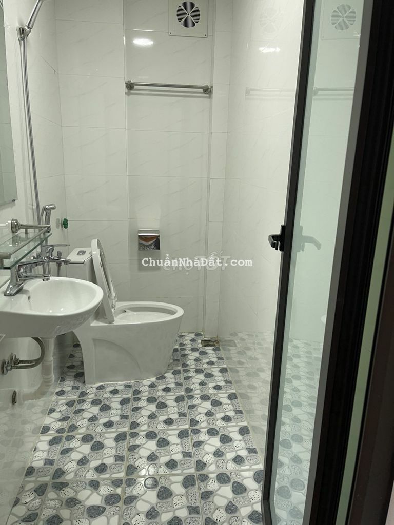 BÁN NHÀ TẢ THANH OAI- 50M2 - Ô TÔ ĐỔ CỬA CĂN HIẾM