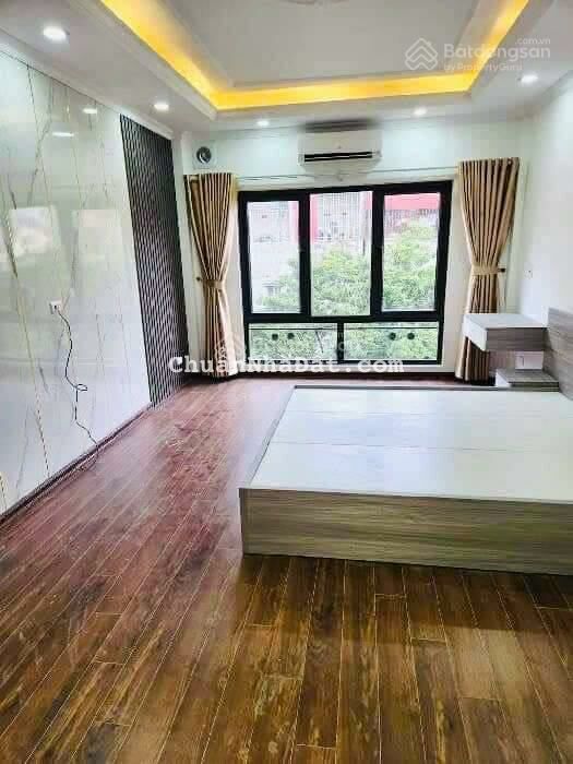 Nhà đẹp tặng full nội thất 4.35 tỷ, 30m2, 5 tầng Khương Đình - Thanh Xuân.