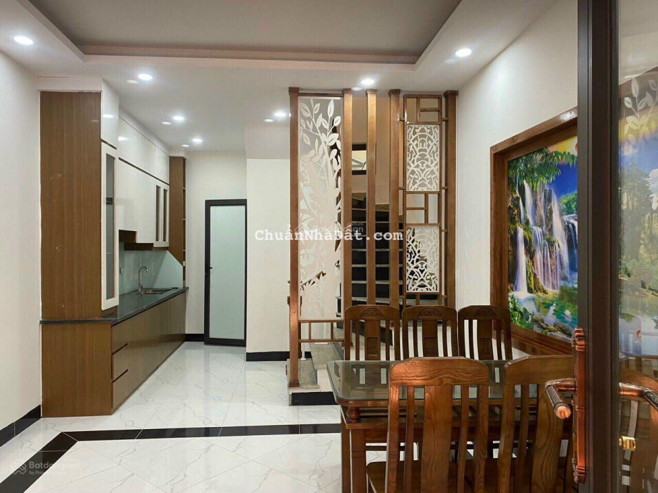 Bán nhà Khương Đình, Thanh Xuân 35m2, 5 tầng, giá 4.1 tỷ - thương lượng. Gần Ngã Tư Sở, nhà mới đẹp