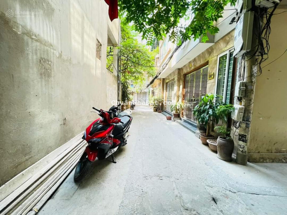 Bán nhà phố Quan Nhân - ô tô đỗ cửa - ngõ rộng - thoáng trước sau - kinh doanh