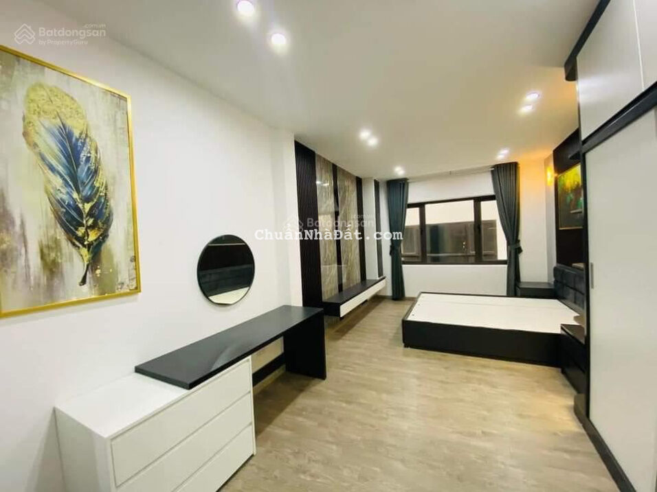 Quá hiếm! Bán nhà ngõ 86 Tô Vĩnh Diện, phân lô ô tô đỗ cửa, DT 40m2*4T*4m, chỉ 4.15 tỷ