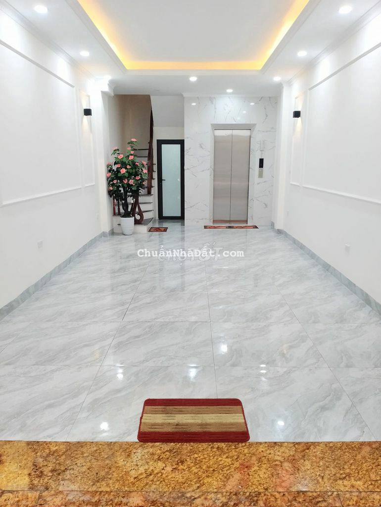 Nhà Ngõ ô tô Phố Cù Chính Lan-Thanh Xuân 40m 6 Tầng Giá 9.3 tỷ