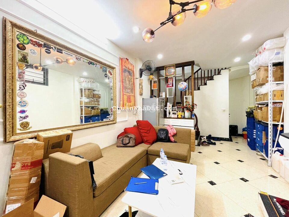 Lô góc,Ôtô đỗ cửa,2 thoáng,phố QUAN NHÂN,THANH XUÂN,42m,6 tầng,7,85 tỷ Lô góc,Ôtô đỗ cửa,2 thoáng,phố QUAN NHÂN,THANH XUÂN,42m,6 tầng,7,85 tỷ