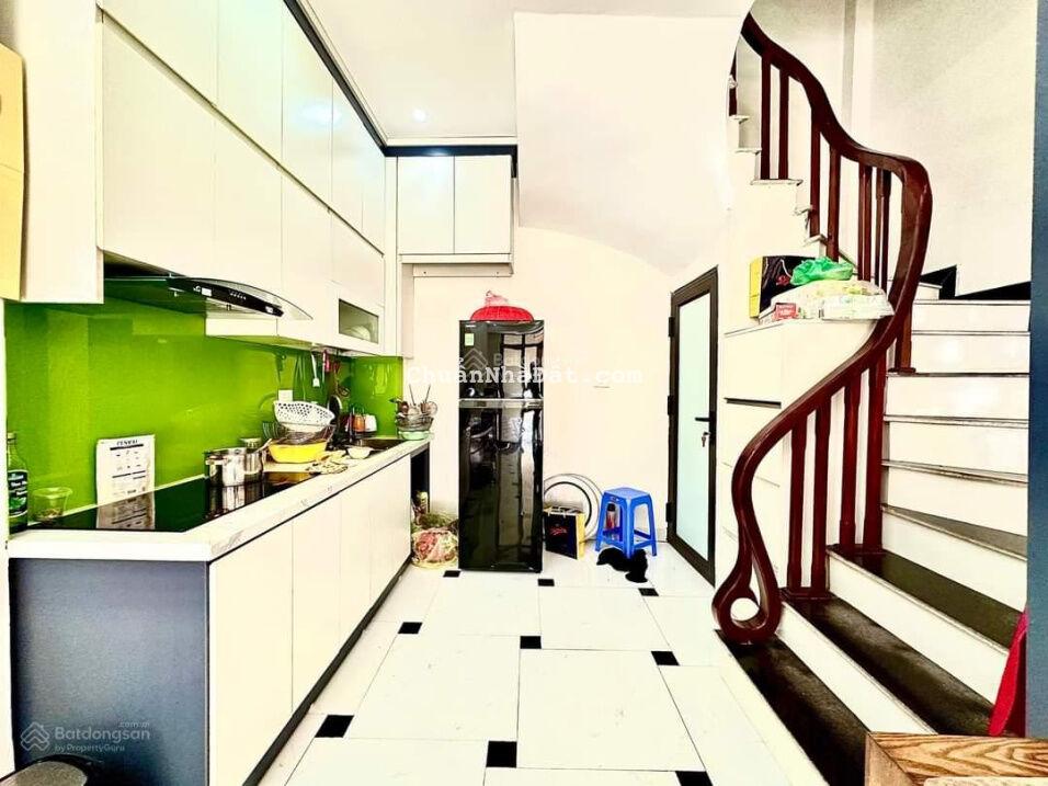 Hoa hậu Khương Trung, phân lô ô tô, sát phố, DT 45m2*5T*4.1m, chỉ 5 tỷ