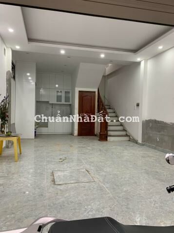Cực hot nhà ngõ Bùi Xương Trạch, giá 5.5 tỷ 45m2 x 6T mới đẹp ở luôn