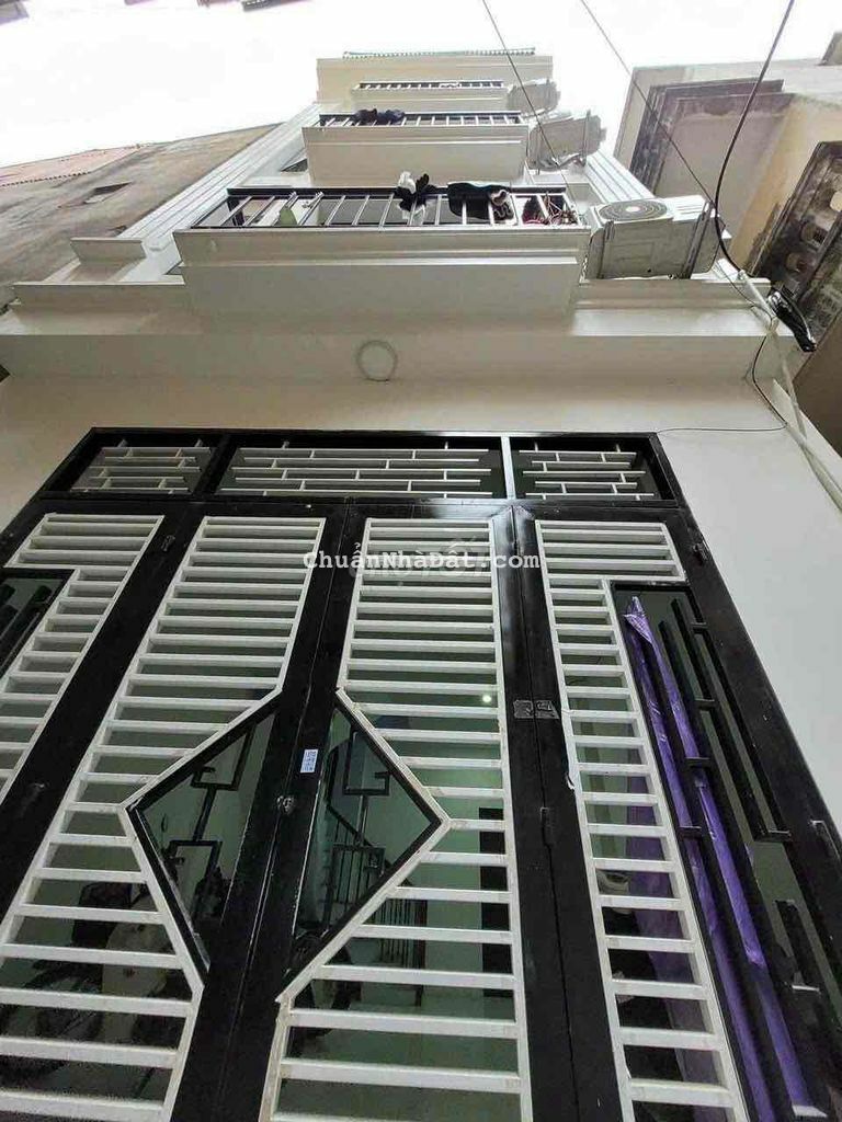 Bán nhà Hoàng Ngân 45m2x5T _MT 4,4m_9PKK_50tr/tháng_Sát oto_2 thoáng