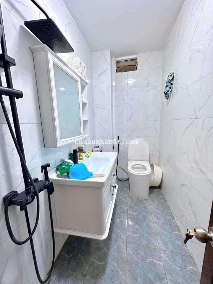 Bán  nhà phân lô phố KHƯƠNG ĐÌNH-TX 45m 5T mt4,2m  ô tô tránh hơn 8 tỷ