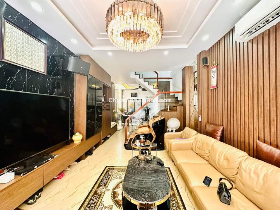 Vỡ nợ! Bán gấp nhà ngõ ô tô thông, cách phố 20m, DT 53m2*5T*4m, chỉ 6 tỷ