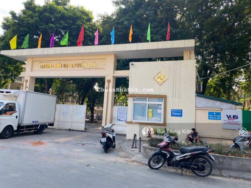 Bán nhà Khương Trung gần hồ Đầm Hồng 55m x 6T gara ô tô, giá chỉ nhỉnh 5 tỷ