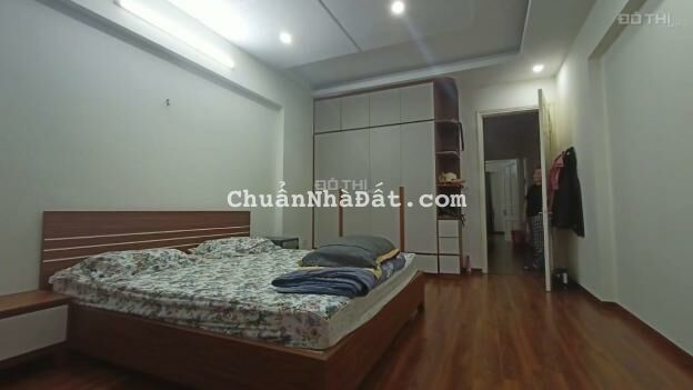 BÁN GẤP NHÀ ĐẸP NGUYỄN TRÃI GIÁ QUÁ RẺ