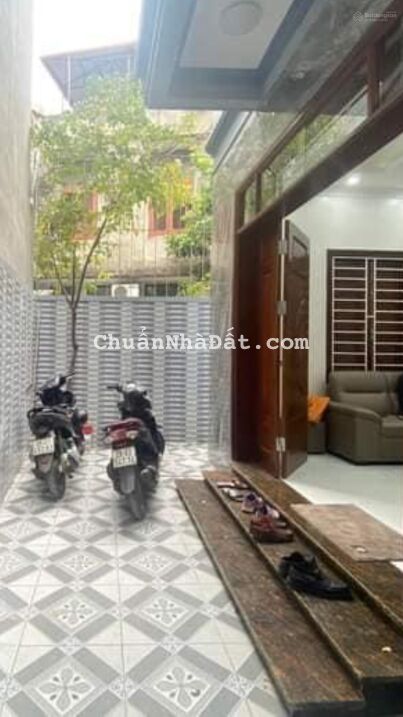 Bán nhà phố Vương Thừa Vũ - Quận Thanh Xuân - 65 m2 x 5 tầng 7,2 tỷ