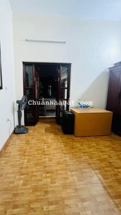 Bán nhà phố Tô Vĩnh Diện - Quận Thanh Xuân - 80m2 x 5 tầng MT 5,5m 6,5 tỷ Bán nhà phố Tô Vĩnh Diện - Quận Thanh Xuân - 80m2 x 5 tầng MT 5,5m 6,5 tỷ