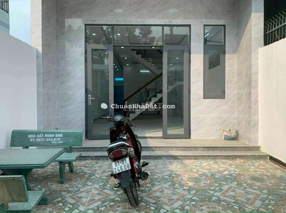 Nhà Trung tâm Hưng Định