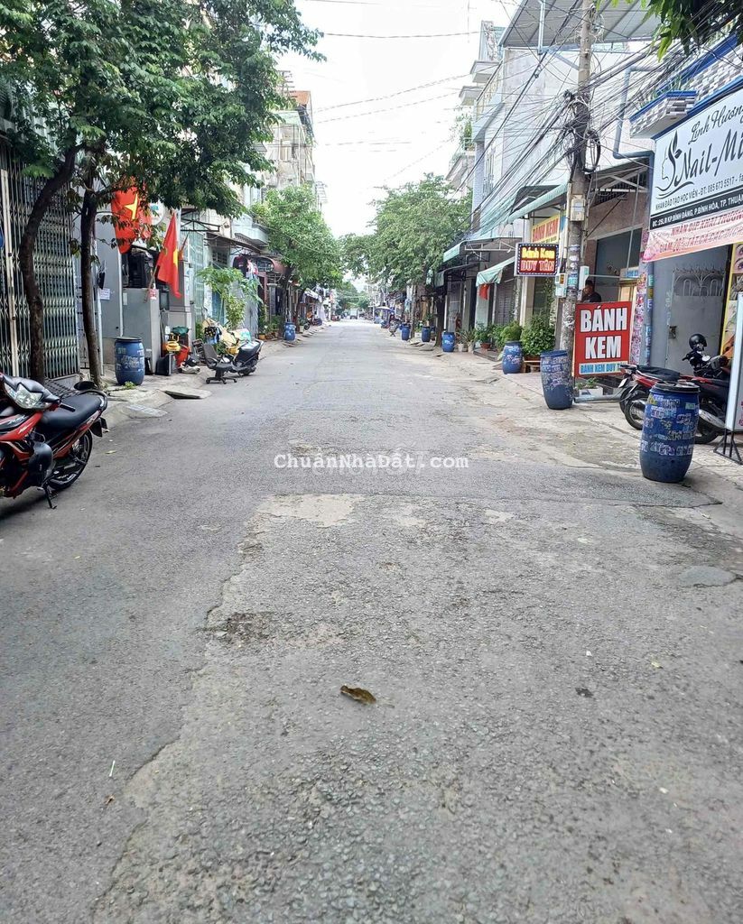 Thu Nhập 20 Triệu/ Tháng, Bán Dãy Trọ 1 Trệt 1 Lầu , Gồm 15 Phòng