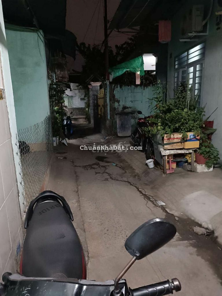 Nhà cấp 4 gác lửng đúc 2p ngủ ,trung tâm lái thiêu 1ty6