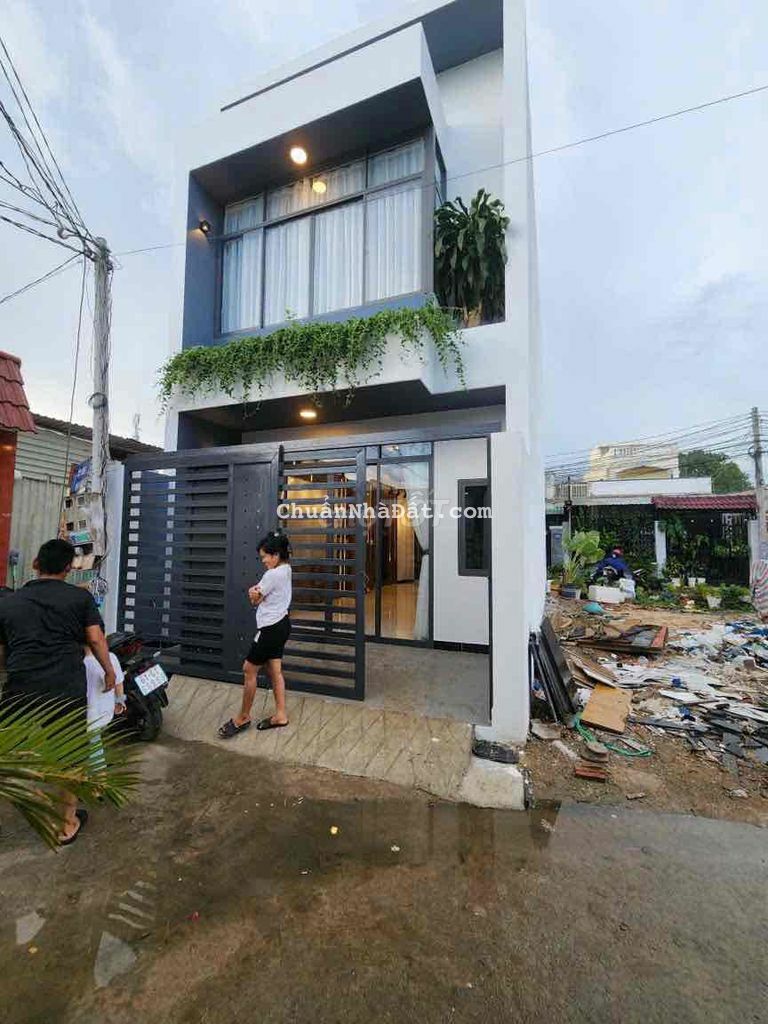 NHÀ TRỆT LẦU BÌNH NHÂM LÁI THIÊU SỔ RIÊNG HẺM XE HƠI