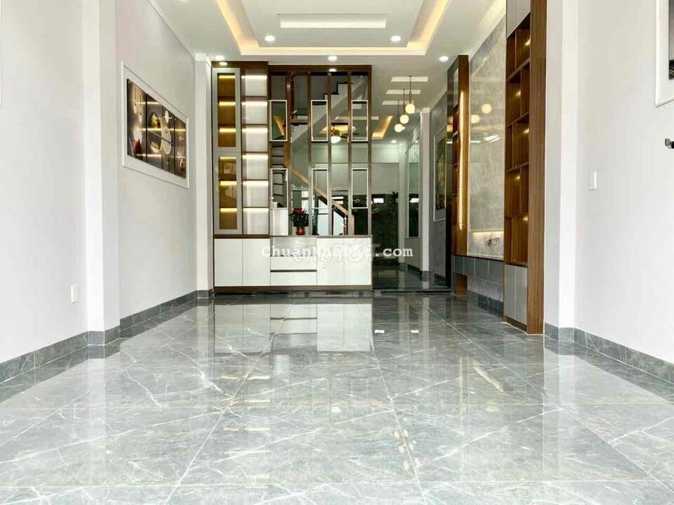 Nhà 3 Lầu Sát Vách Aeon Bình Dương Giá Chỉ 3ty600tr