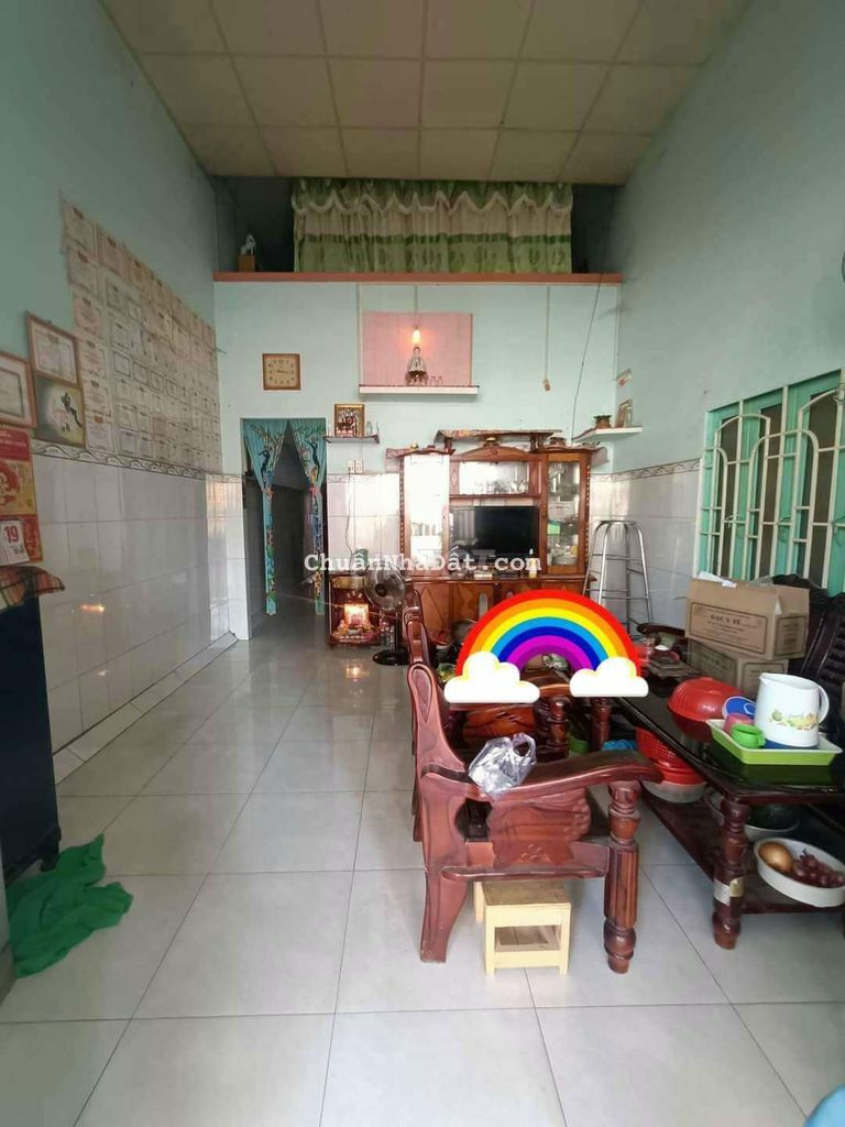 Nhà cấp 4 so riêng bình chuẩn 20.dt 4x16 tc50m gia 1ty450tr