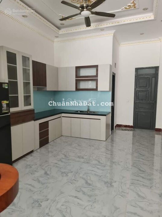 Nhà 1 trệt 2 lầu Phú Hồng Thịnh 8 Bình Chuẩn - TP Thuận An Nhà 1 trệt 2 lầu Phú Hồng Thịnh 8 Bình Chuẩn - TP Thuận An