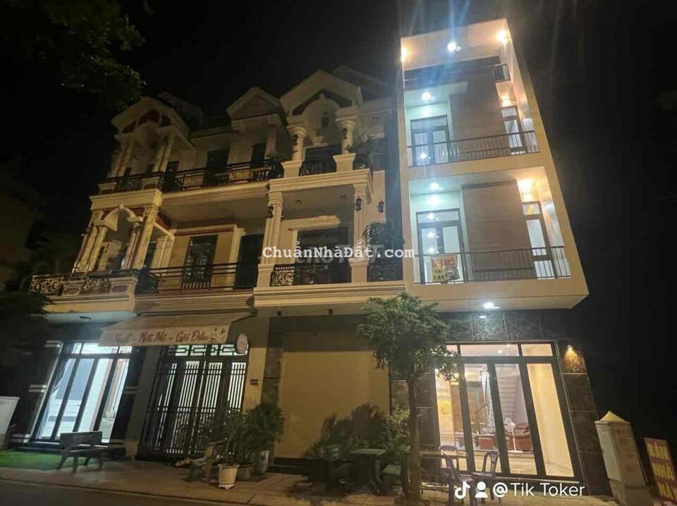 NHÀ PHỐ HIỆN ĐẠI MÃU 2023 TẠI TP THUẬN AN