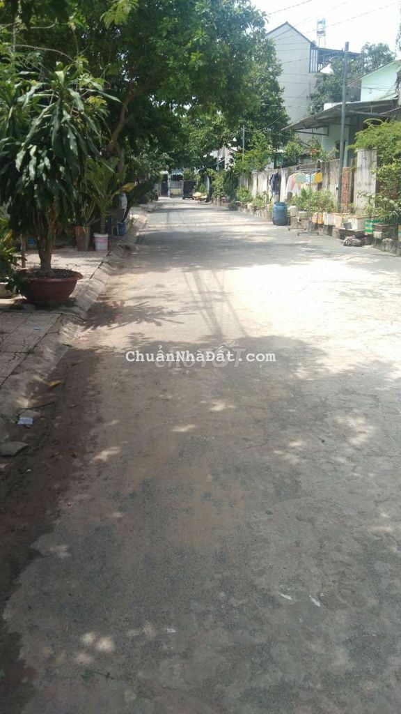 Nhà 2 lầu  gần chợ Bình đáng bình hoà thuận an 3ty4