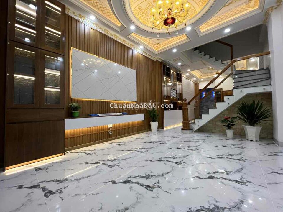 BÁN NHANH CĂN NHÀ 2 lầu 1 trệt  2ty49 . MẶT TIỀN DT743 TP THUẬN AN