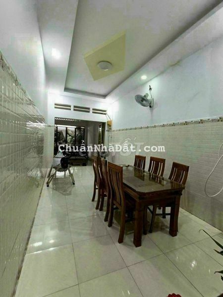 Bán nhà Bình Hòa khu dân cư giáp Thủ Đức!! Trệt, lửng,