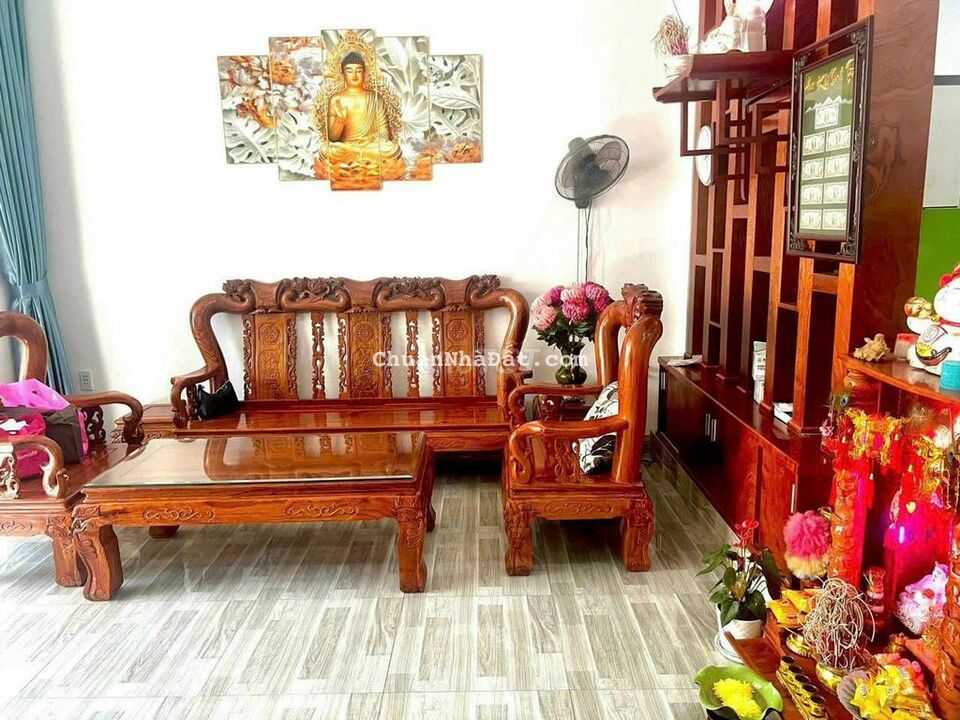 Bán gấp nhà Phú Mỹ gần Hiệp Thành 3, nhà còn mới đẹp